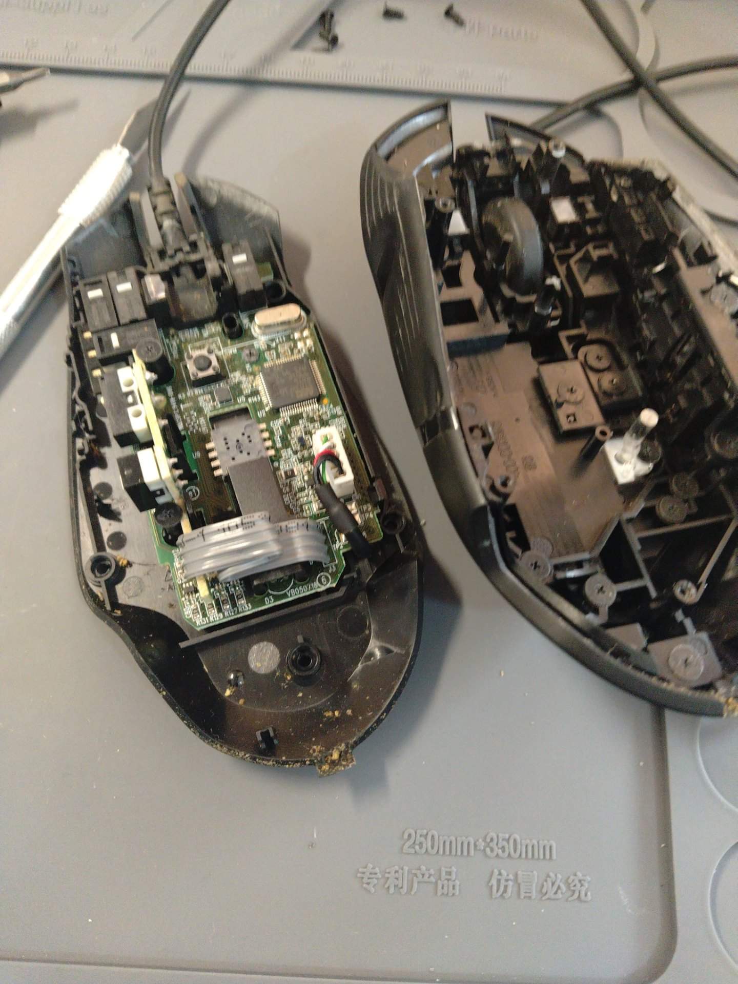 罗技 G402 更换鼠标中键微动 实拍图
