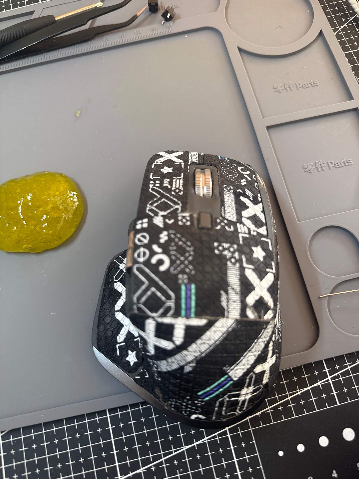 上海客户的罗技 master3s 更换左右原装微动 实拍图 2