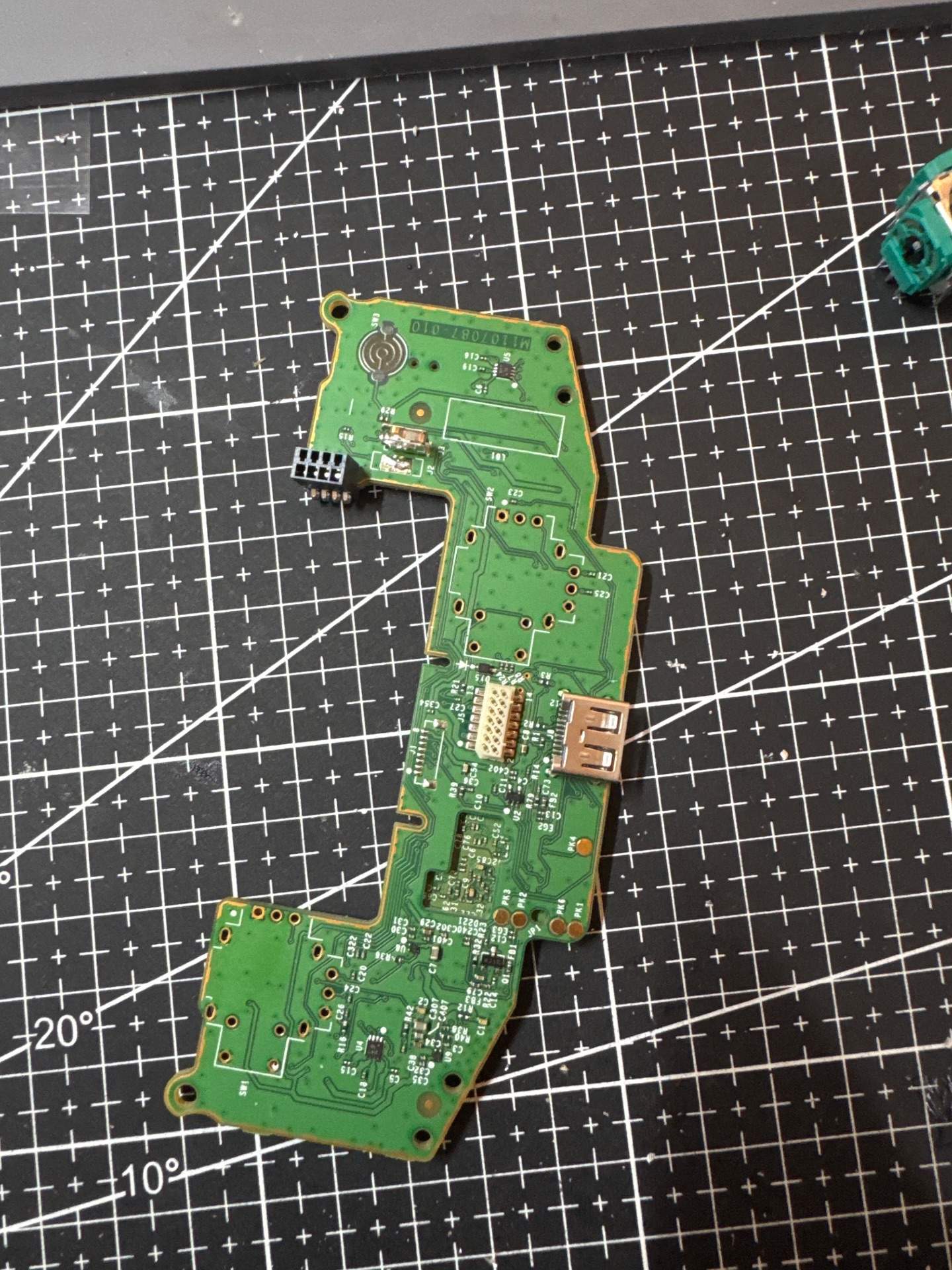 xbox series 自带摇杆换两个更换 实拍图
