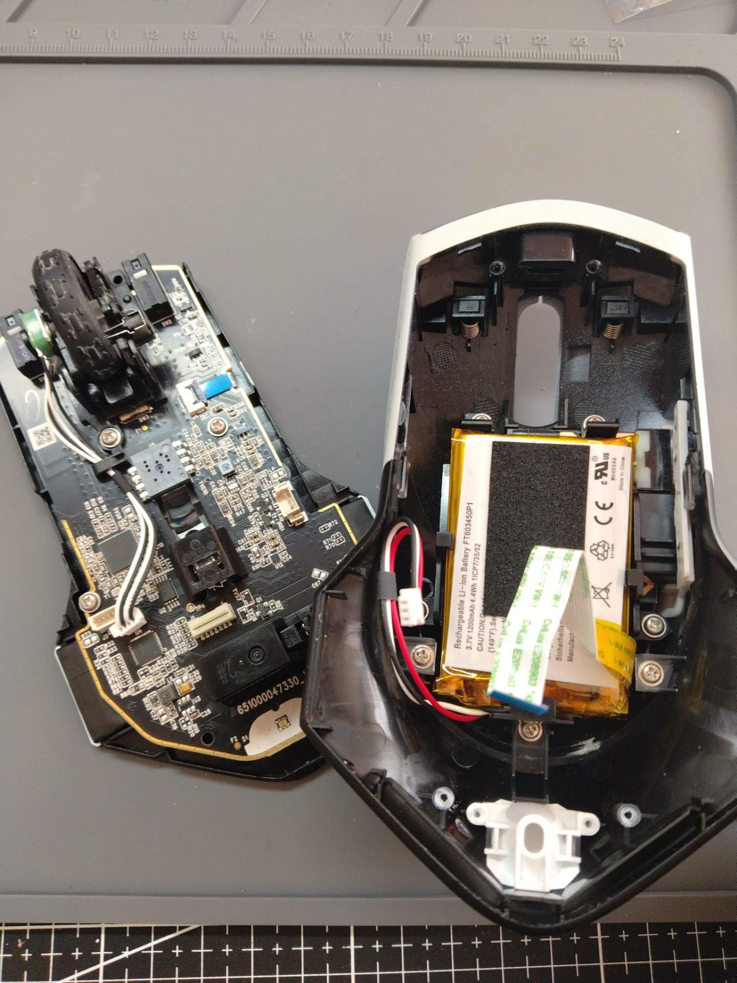 外星人 M610更换左卡编码器 实拍图