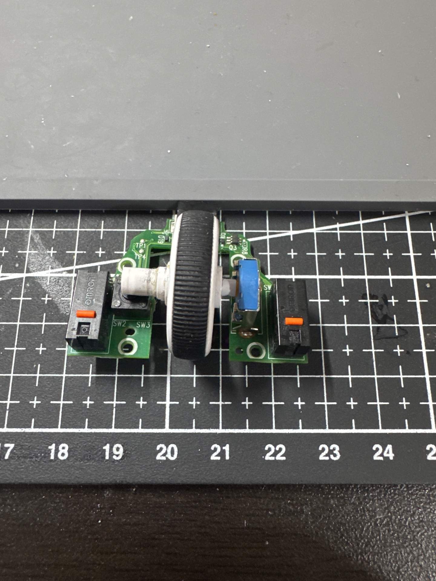 GPW3 滚轮坏了，客户要求更换【TTC】蓝金轮防尘编码器8MM 实拍图