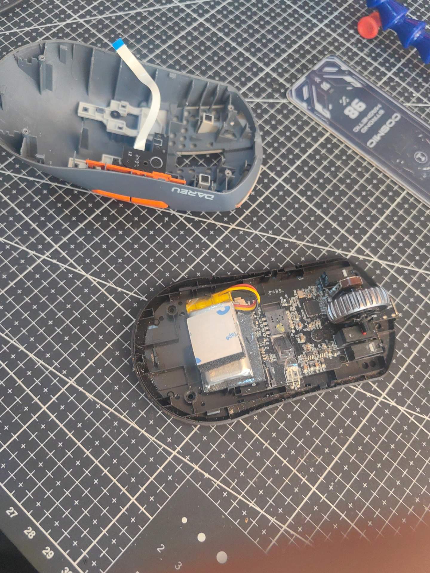 优达尔无线610max 更换滚轮编码器 实拍图