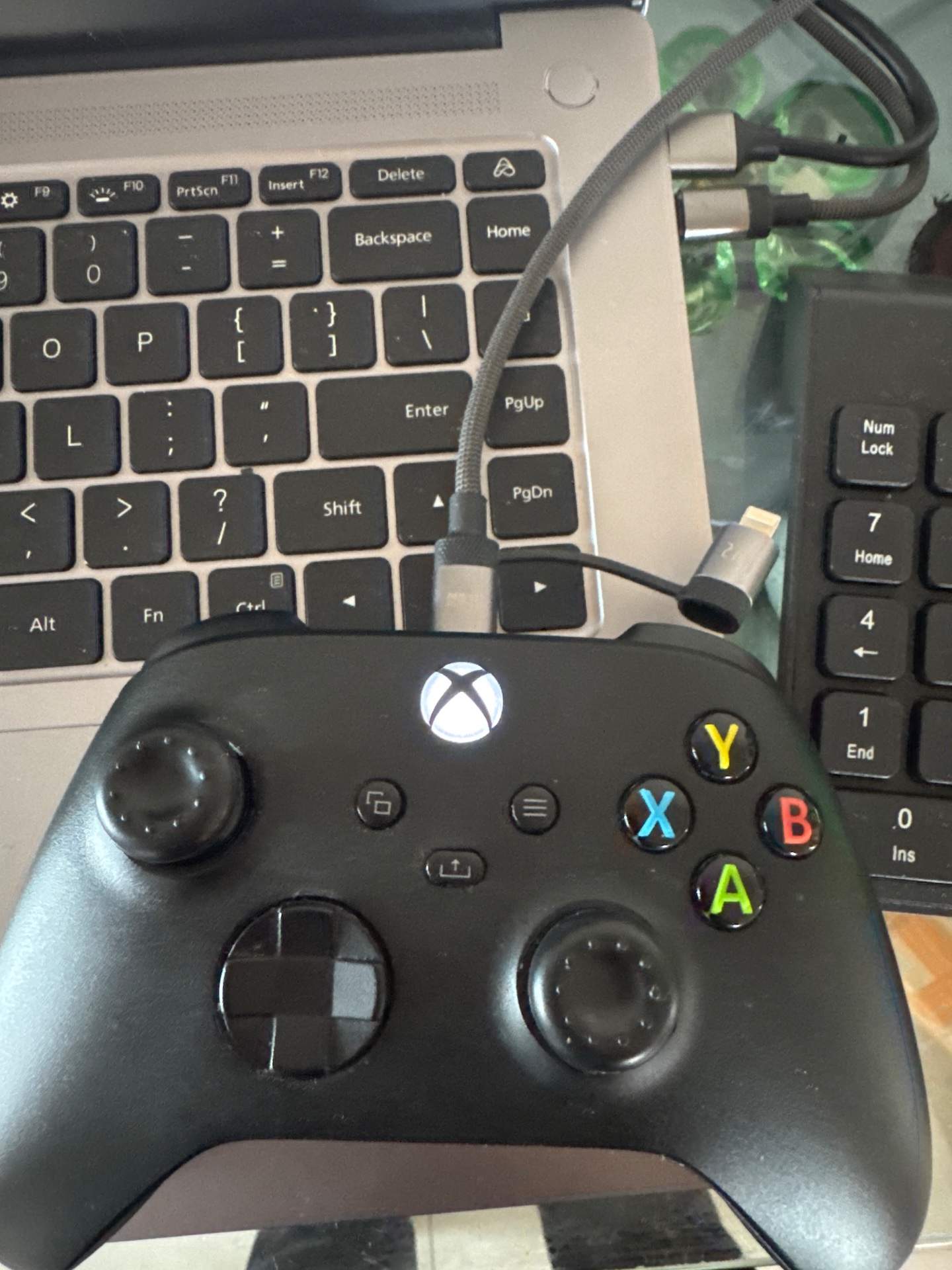 xbox手柄，换一对锦富tmr 6代摇杆 实拍图