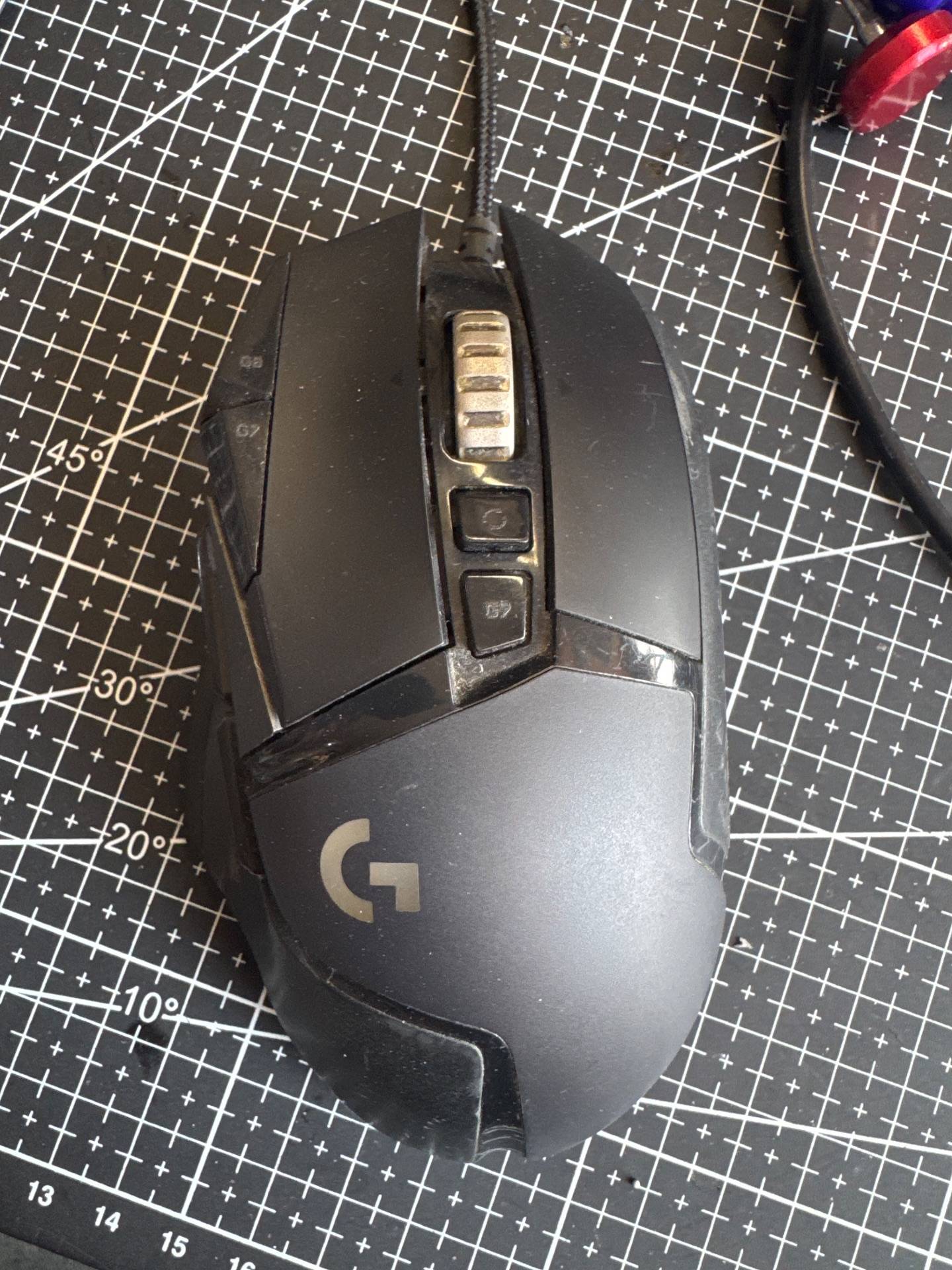 罗技 G502更换左右黑金曼巴微动 实拍图