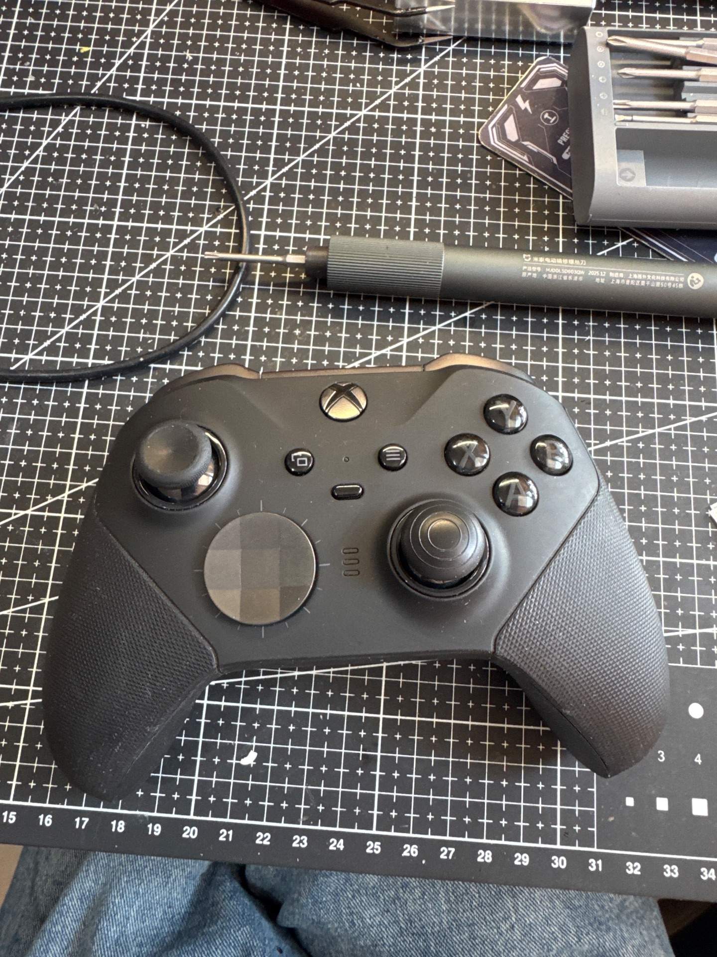 Xbox 精英二代手柄更换前面壳+修复所有的按键卡顿的问题 实拍图
