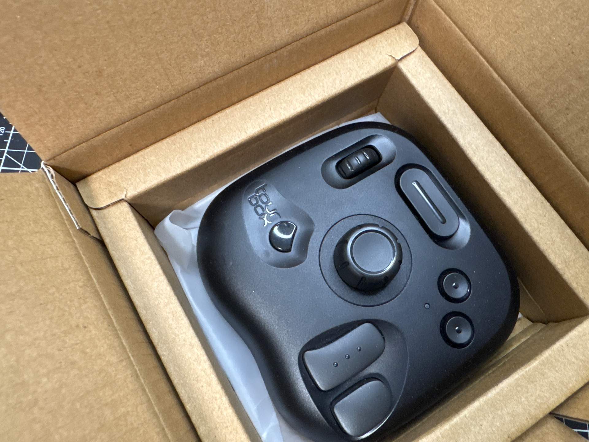TourBox Lite 更改三大键静音。 实拍图