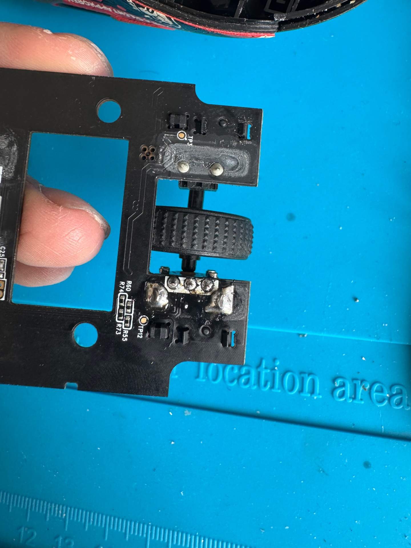 客户雷蛇蝰蛇终极版更换滚轮编码器和右键原厂微动-黔西南布依族苗族自治州杨先生 实拍图 3