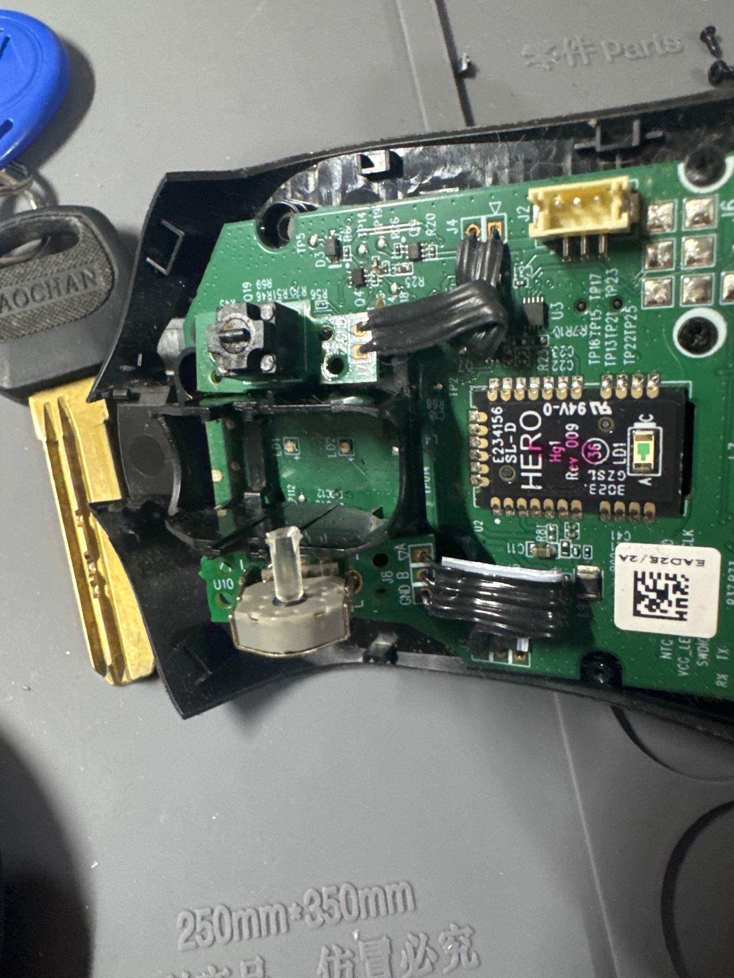 罗技g703滚轮失灵更换TTC 金轮编码器 实拍图