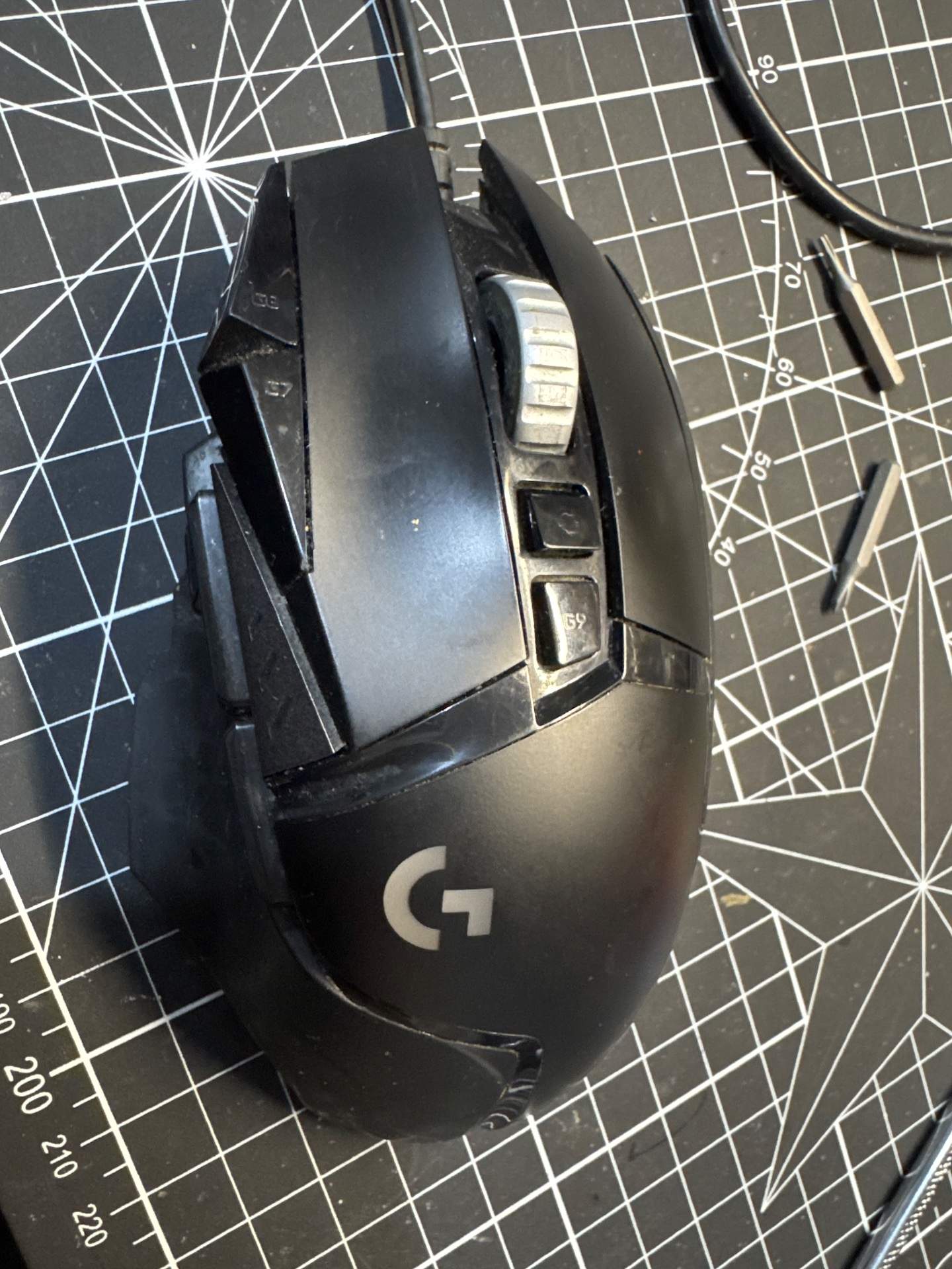 罗技G502（有线版） 更换中键贴片开关+皮线+简单清洁 实拍图