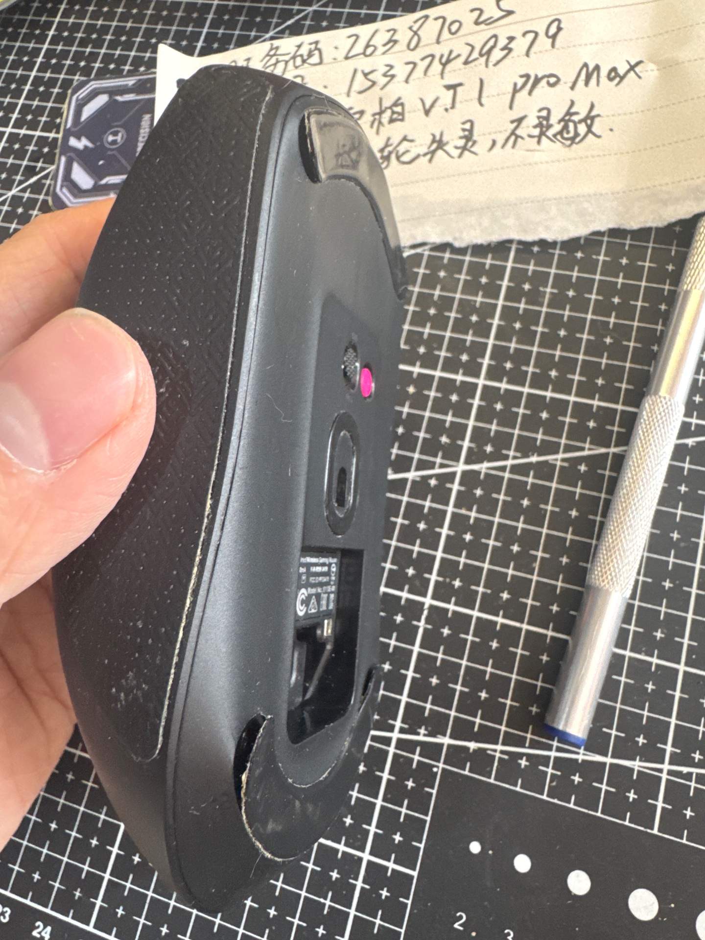 雷柏 vt1 pro max 更换滚轮编码器 实拍图