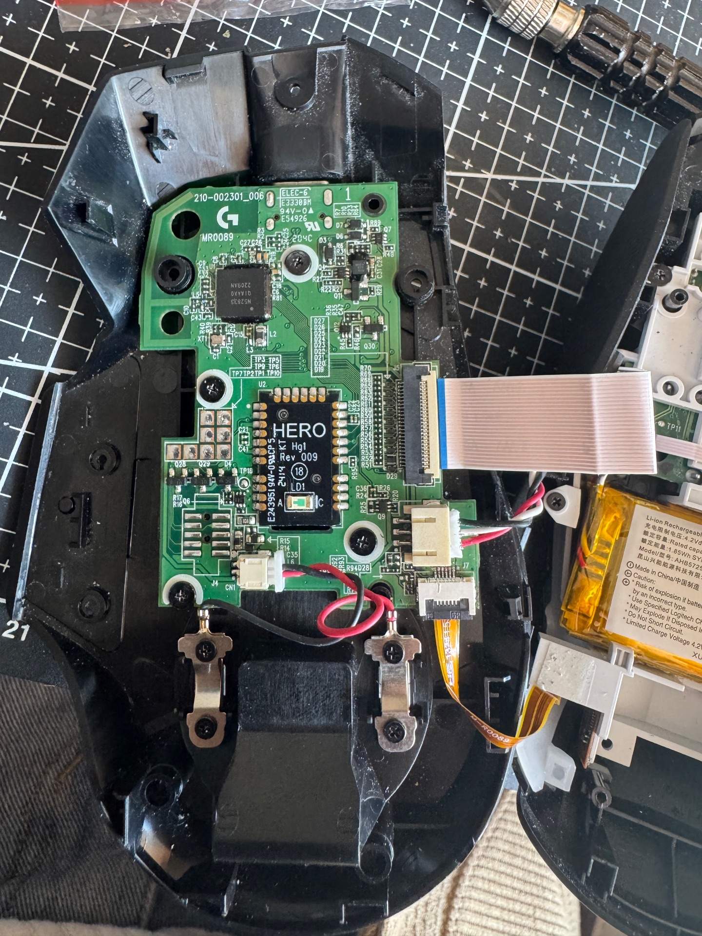 罗技g502xplus更换排线座 实拍图 1