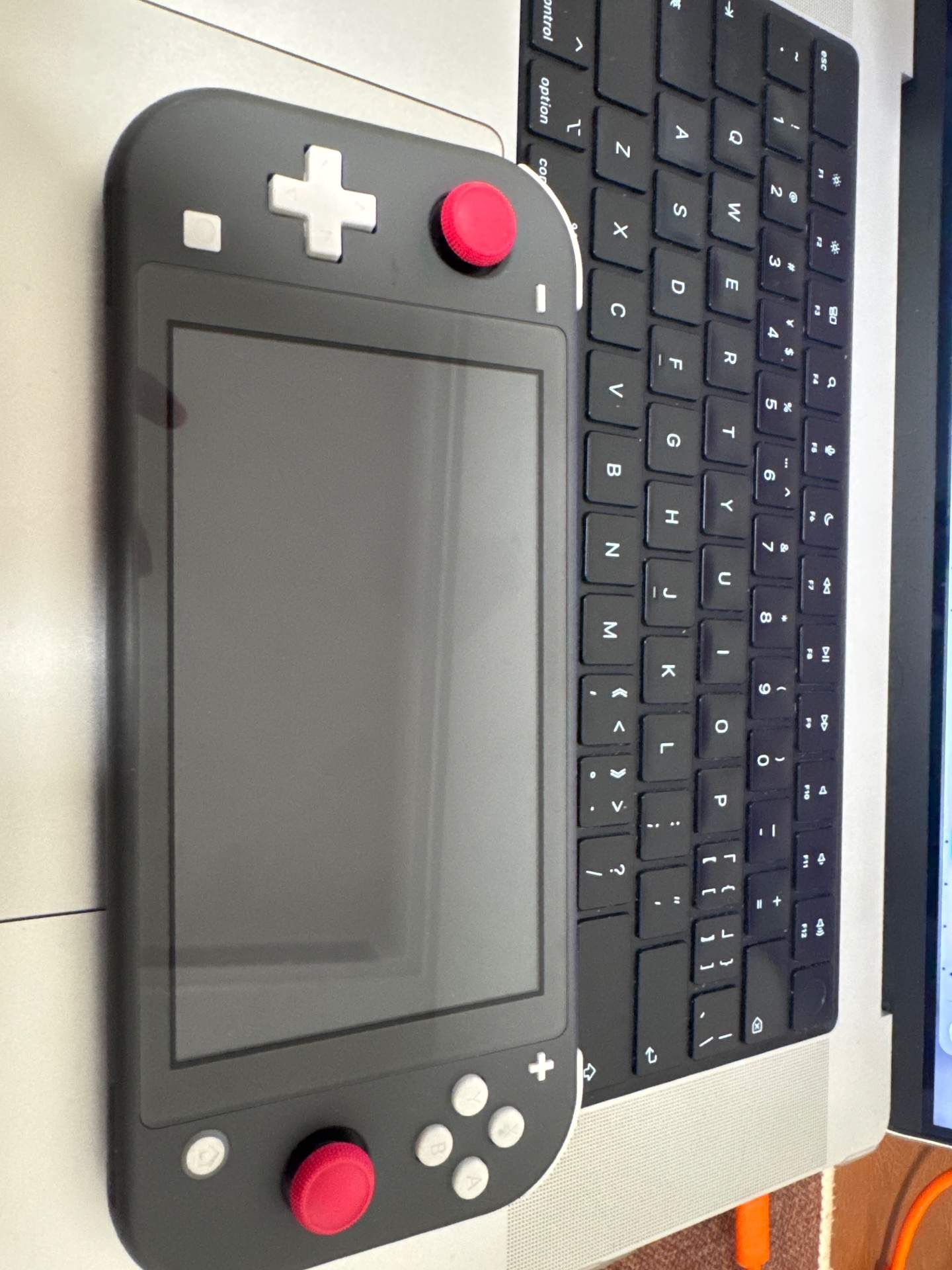 switchlite 客户自带摇杆更换 实拍图 1