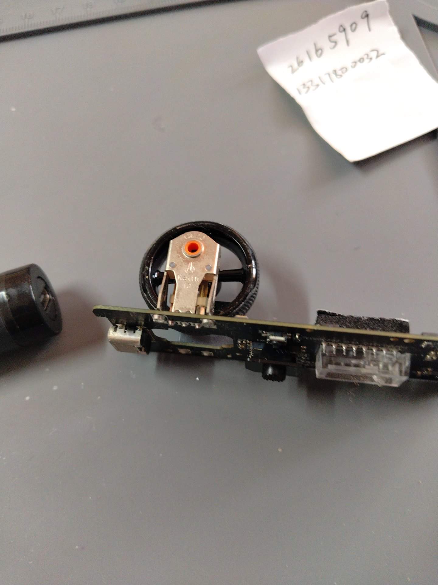 雷柏的VT3 更换 顶配编码器+凯华红壳红点微动（硬） 实拍图
