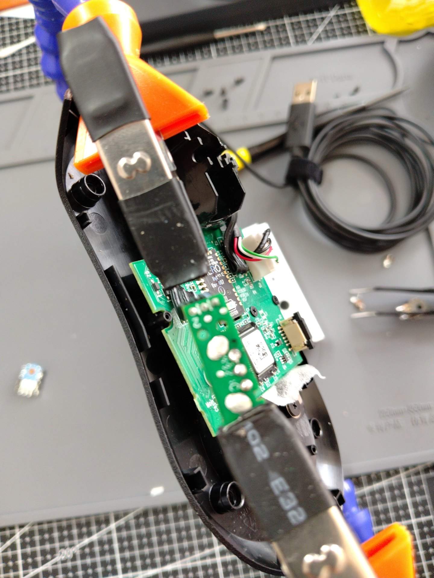 山东临沂客户罗技g403滚轮回滚更换编码器 实拍图 2