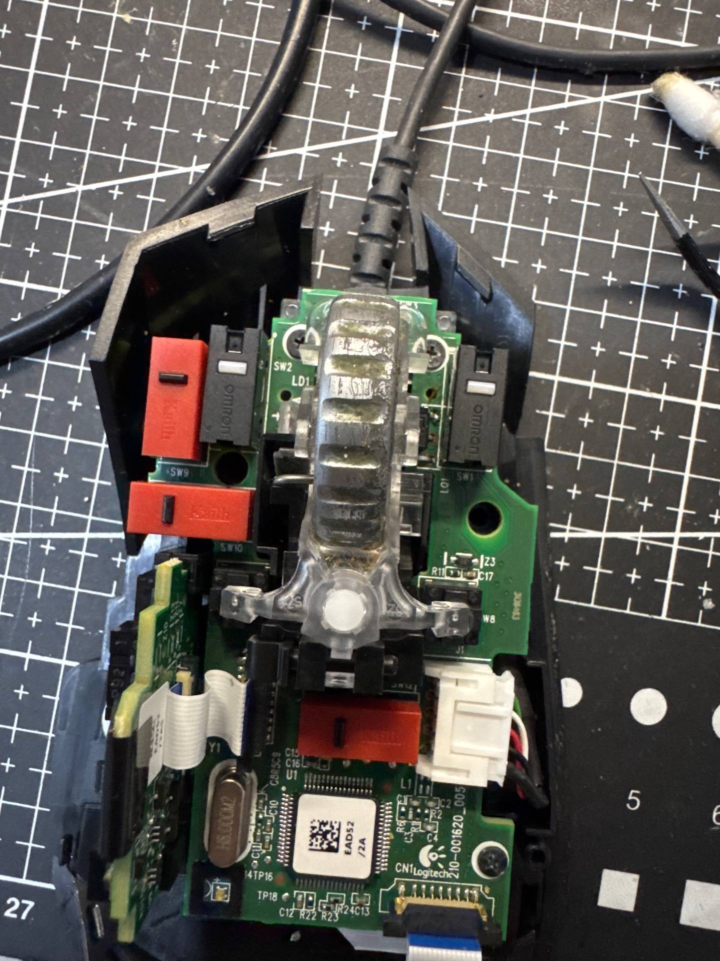 罗技 G502 更换上壳 实拍图 2