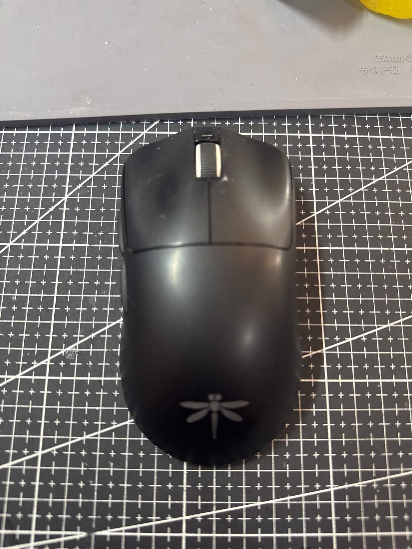 蜻蜓f1pro的鼠标滚轮坏了 实拍图