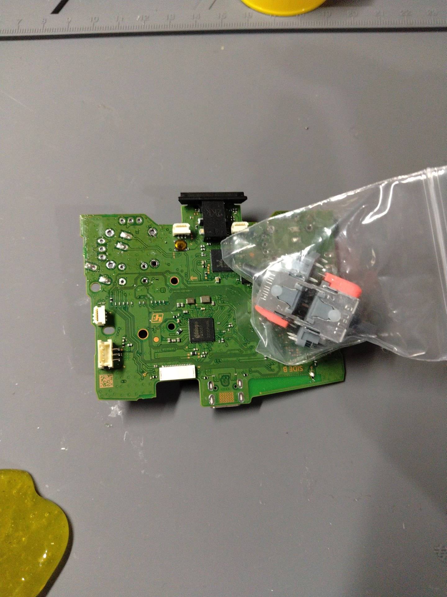 PS5+XSX+XBOX 三个手柄更换六代 TMR摇杆 （赠送外壳清洁） 实拍图