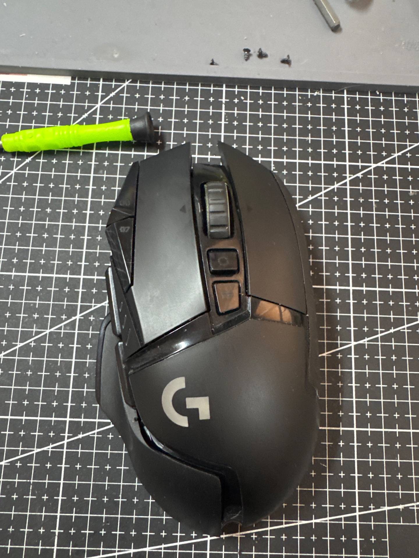 罗技 G502 无线 更换无线中框和一对白刃微动+滚轮清洁 实拍图