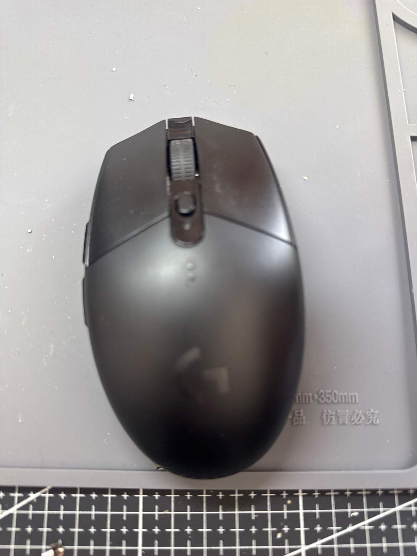 ROG 月刃和罗 g 304 技更换滚轮编码器 实拍图