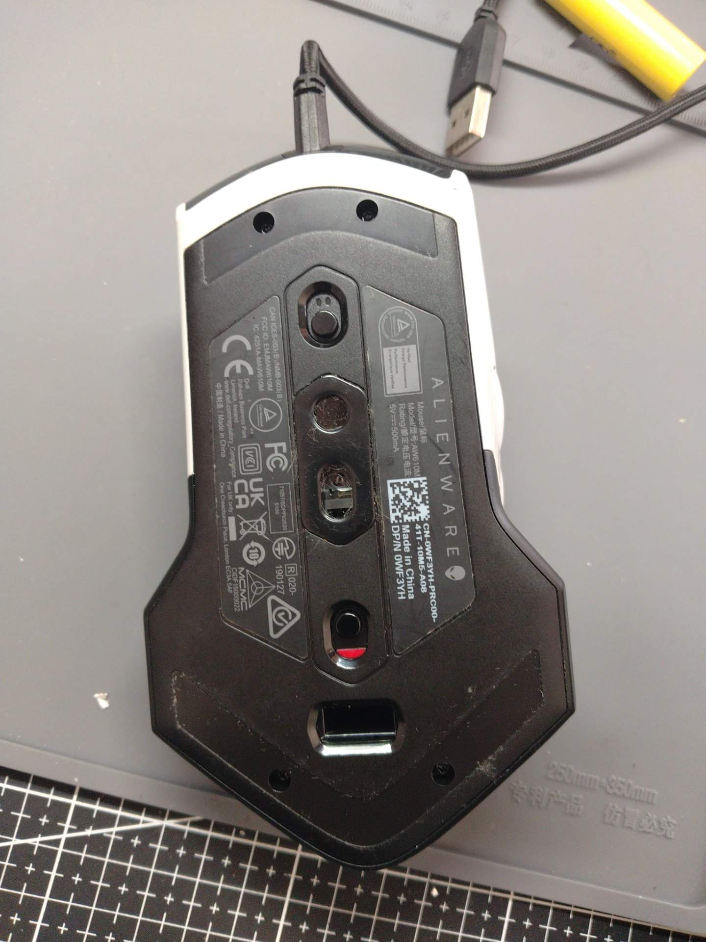外星人 M610更换左卡编码器 实拍图