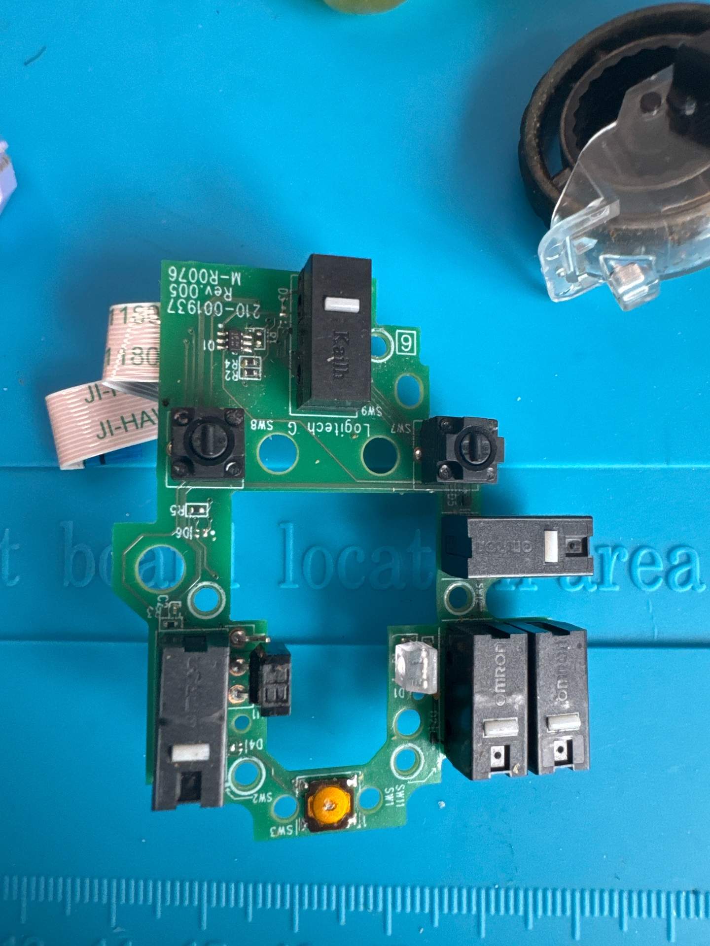 罗技G502 鼠标左键框选失败需要维修+另一个罗技垂直鼠标检测故障维修 实拍图