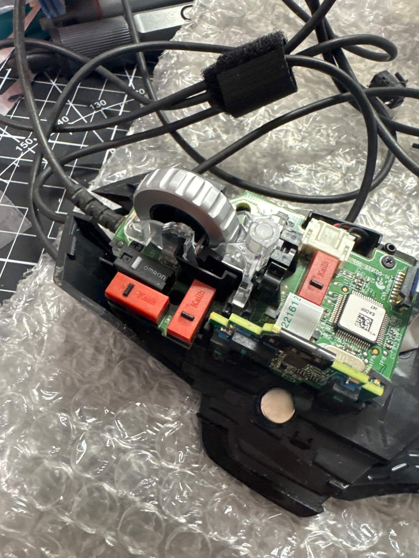 罗技G502 更换滚轮中键贴片开关和左右蓝点微动案例-北京市客户 实拍图 2