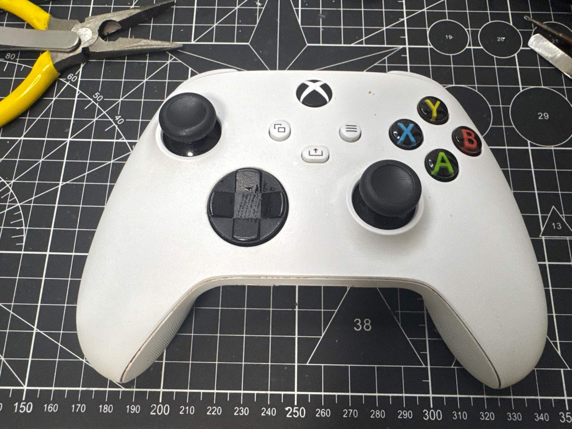 客户更换一个 TMR 的微动 Xbox 实拍图