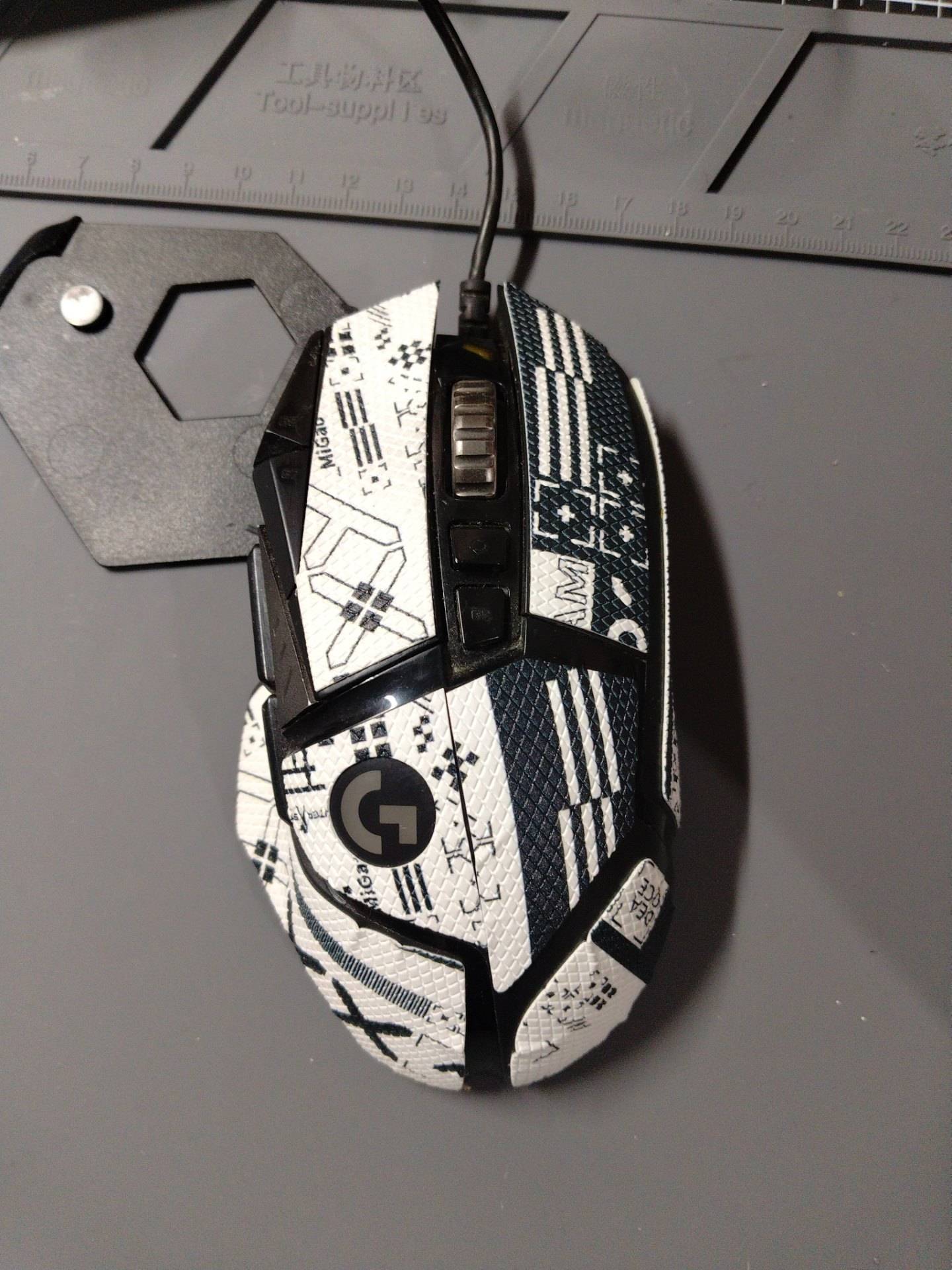 罗技 G502 HERO 更换编织线 实拍图