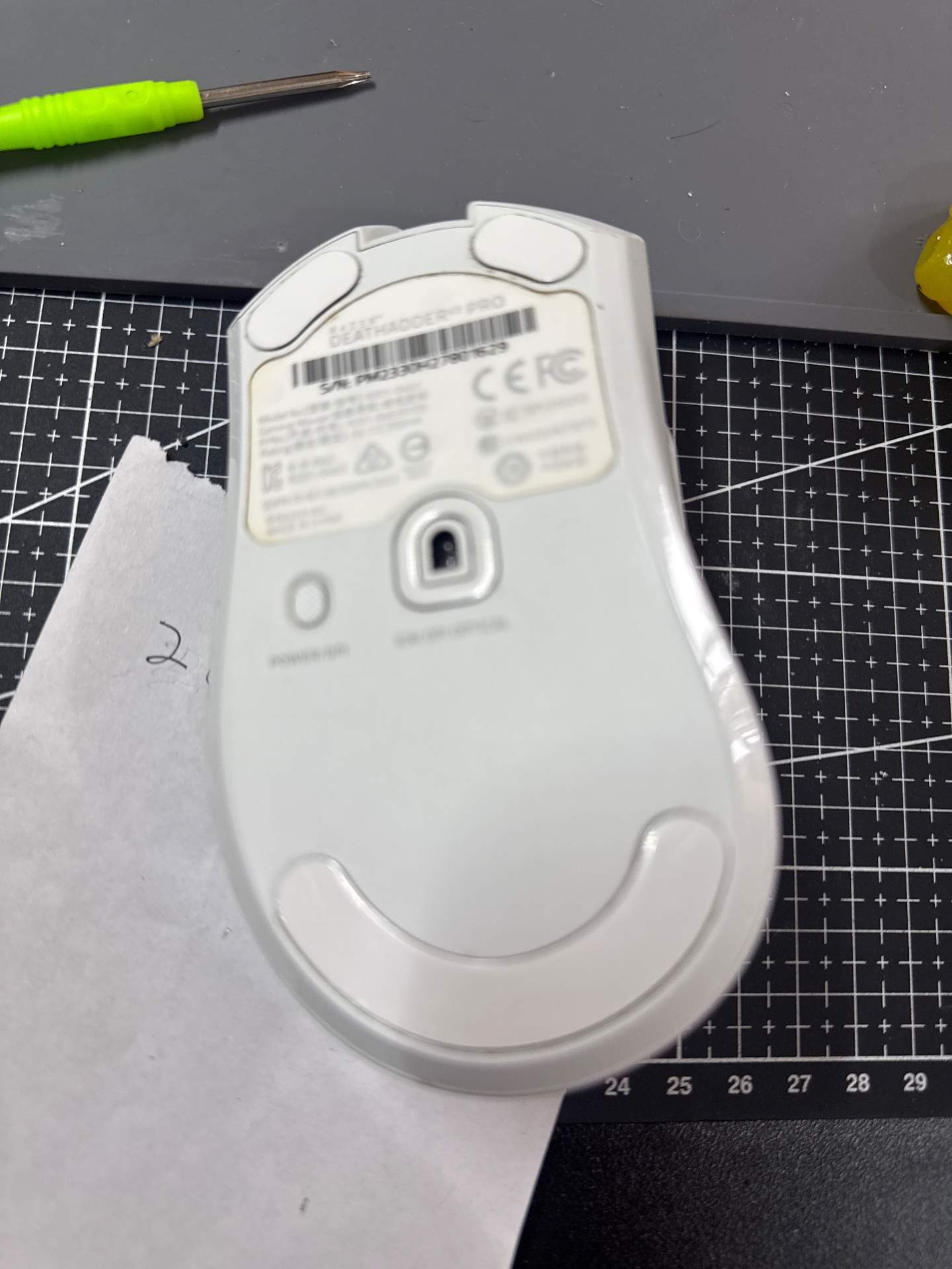 雷蛇蝰蛇v3pro滚轮回滚+修复一个侧键+更换新脚贴 实拍图 2